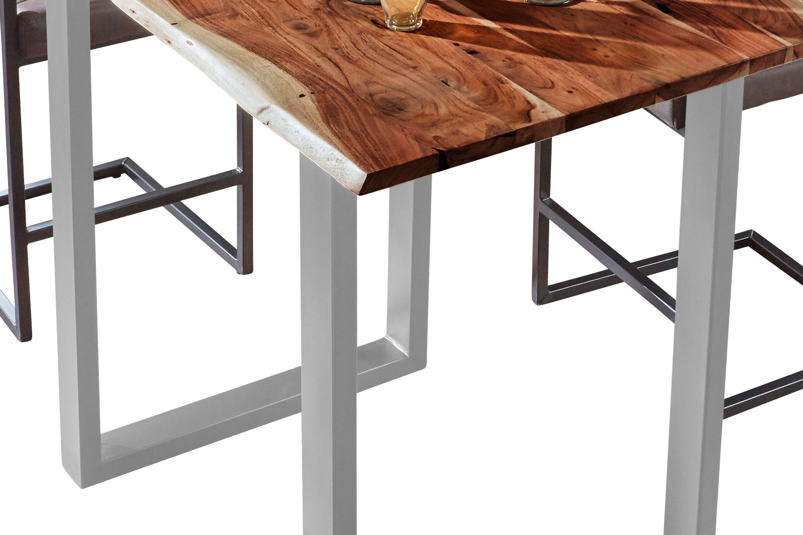 Barttisch_Quebec_nussbaum_silber_04