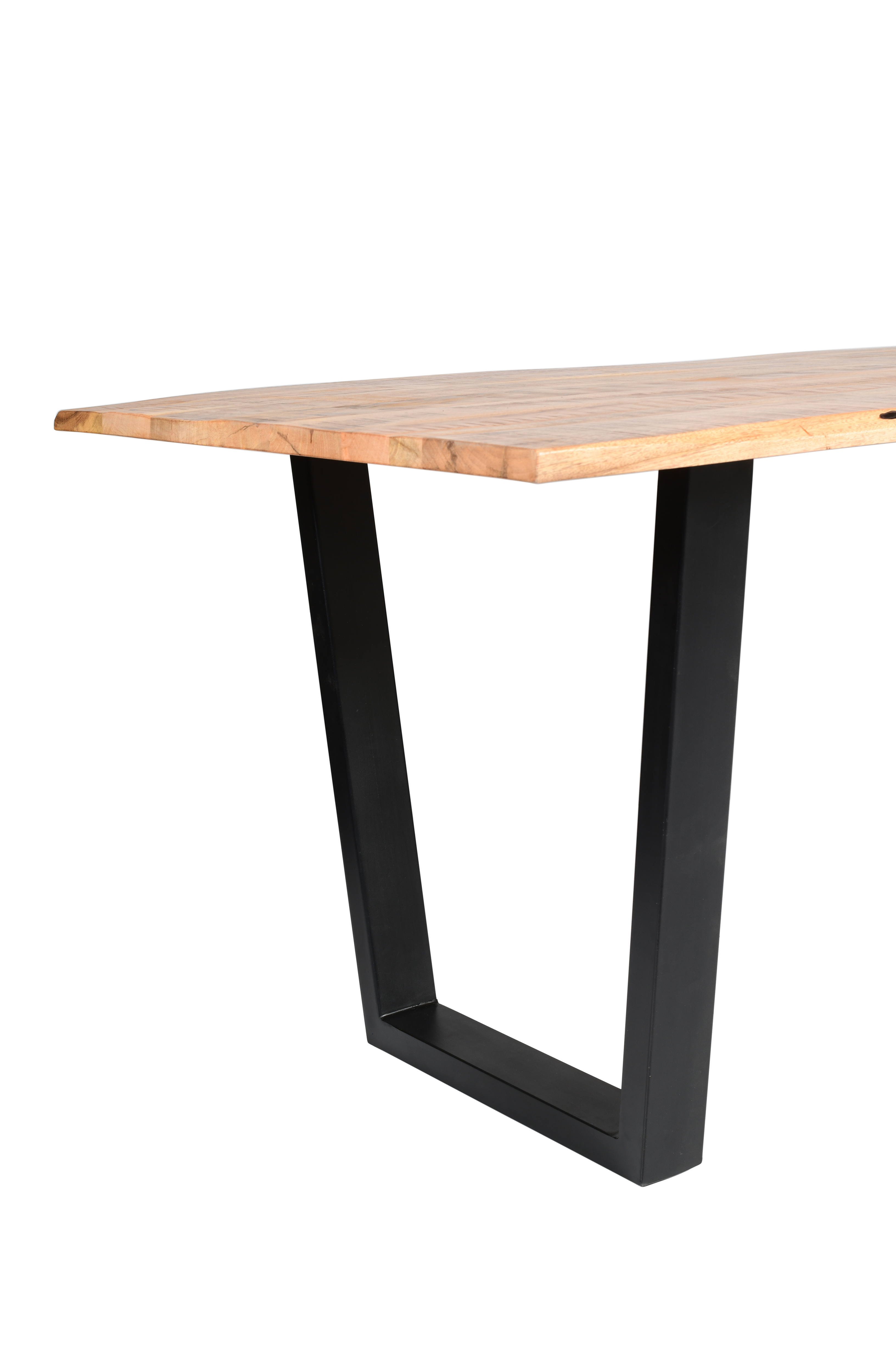 Dora_Kirin_200_V_Gestell_schwarz_07