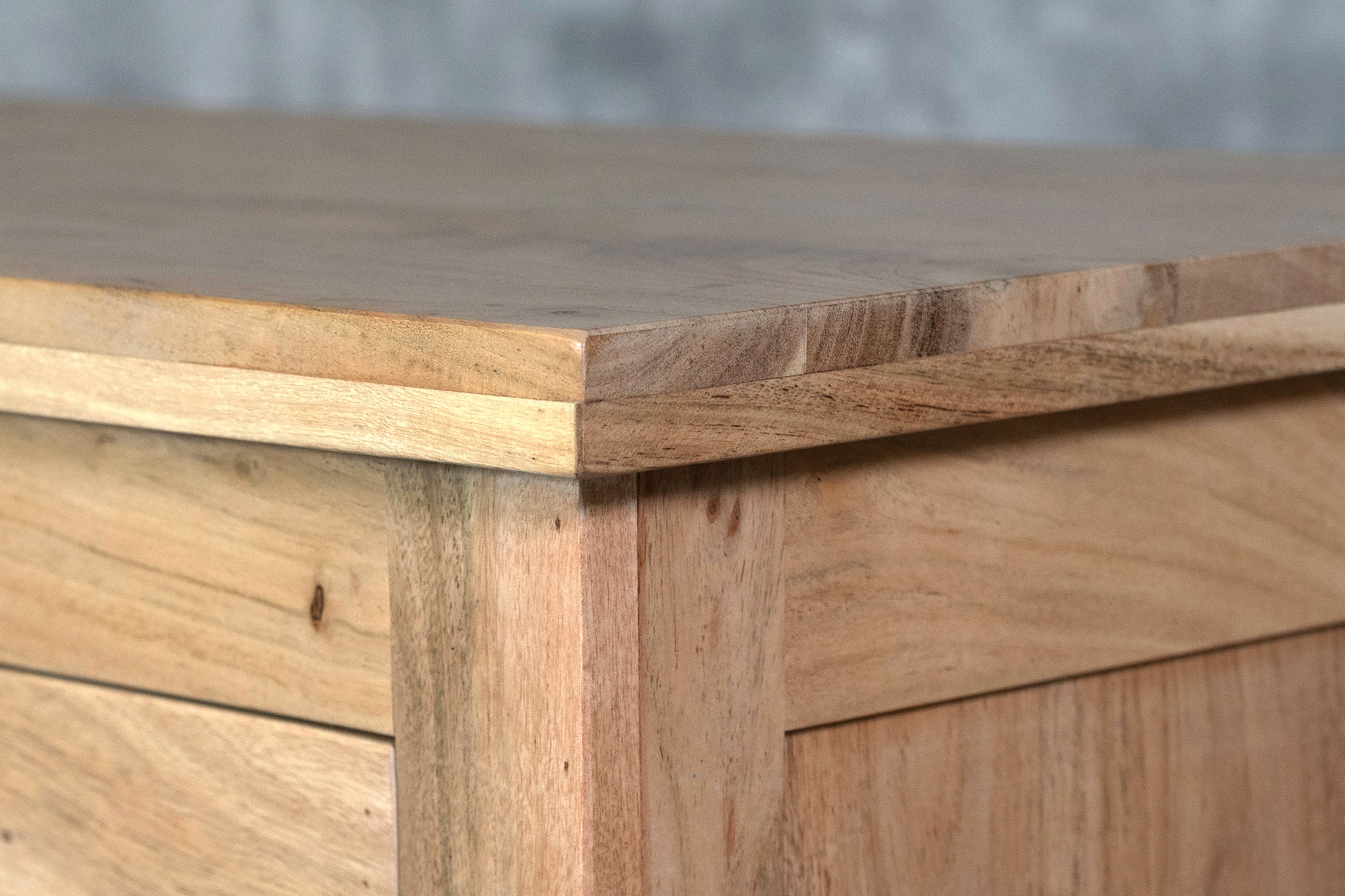 Highboard_Schiebetuer_4Schubfaecher_90x150x45_08