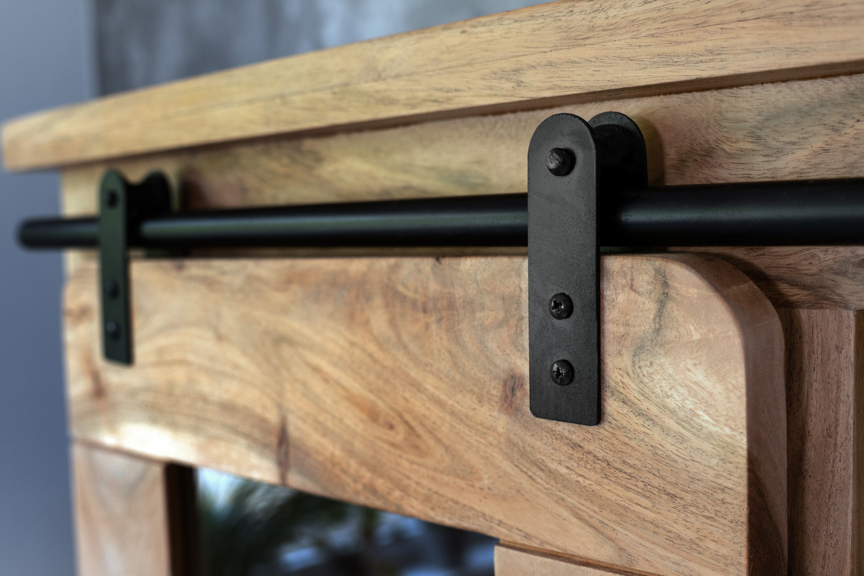 Vitrine_100x175x45_natur_Glasschiebetuer_3_Schubfaecher_07