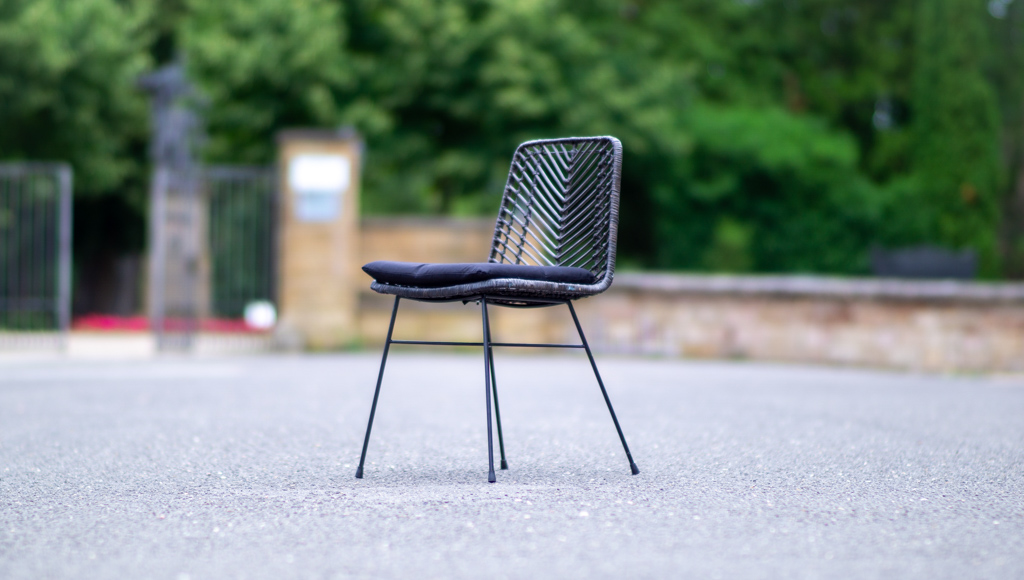 ML1_Schalenstuhl_Detroit_night_02