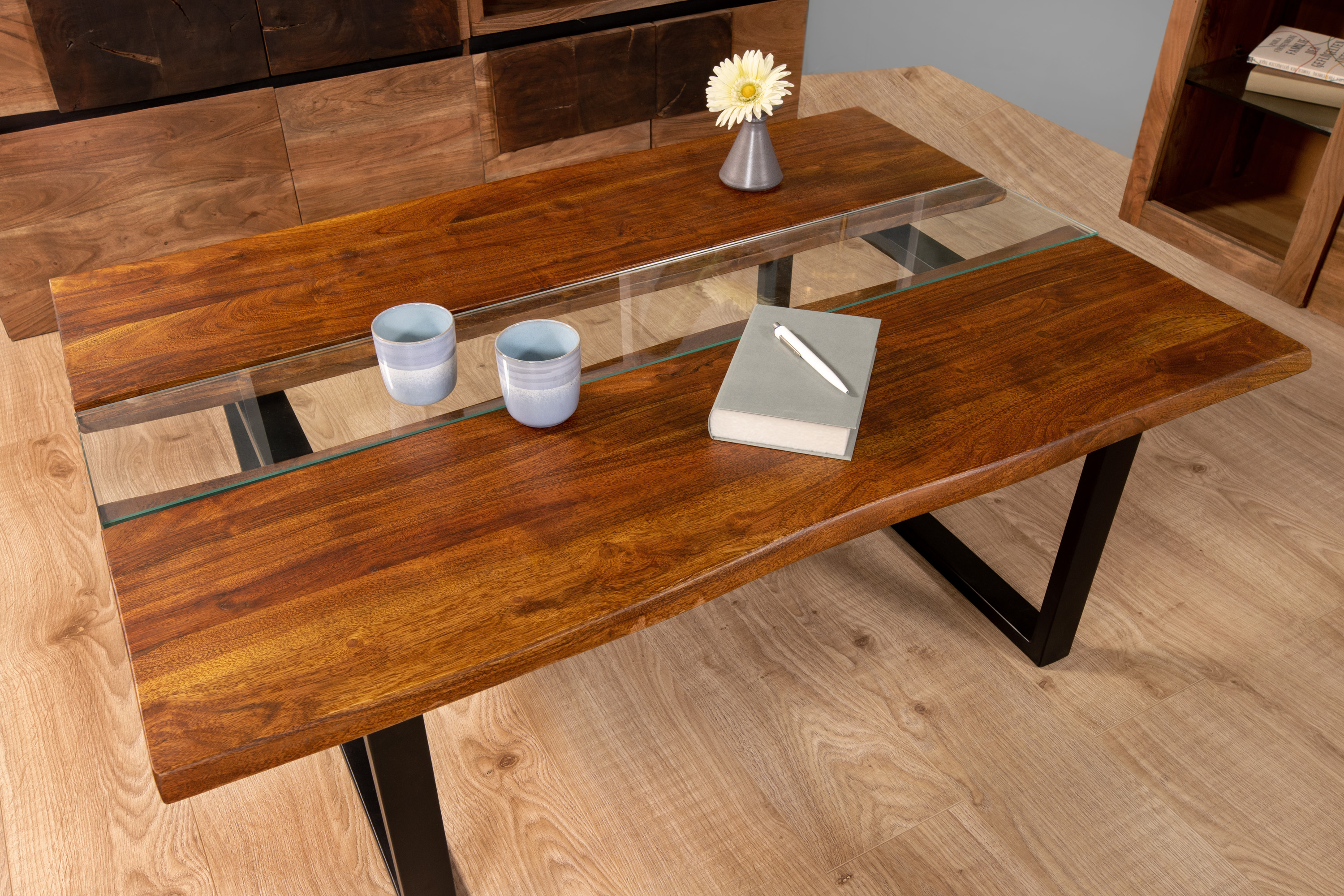 ML_Couchtisch_Franco_U_03